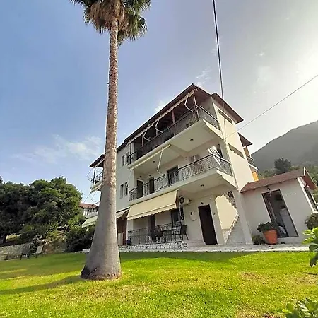 Aggeliki Hotel 2*