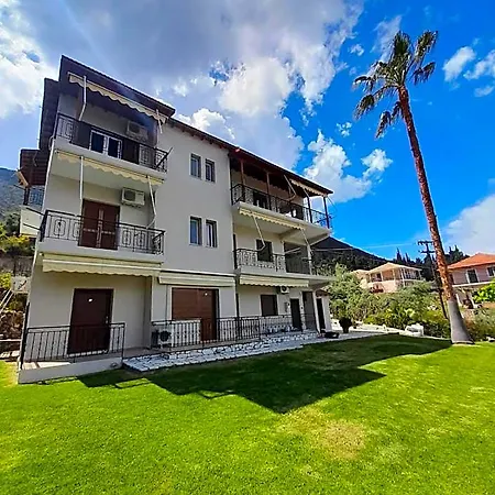 Aggeliki Hotel 2*